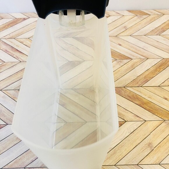 Vintage Tupperware Storage Container 5236A-1 with Dark Blue Lid - Picture 7 of 9